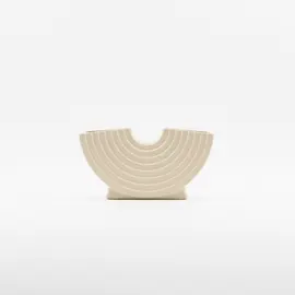 Vazo Dekorative / Bardhe