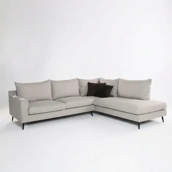 Kend Irina Majtas (Degas 9)