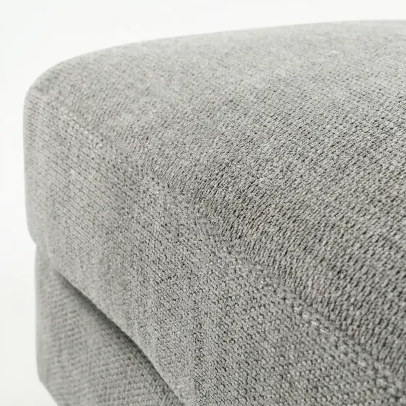 Kend Irina Djathtas (Aragon 83), 2 imazh