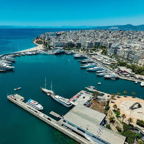 Paketa Turistike Athinë – Pire 3 Ditë nga Tirana me Autobus €135, 3 imazh