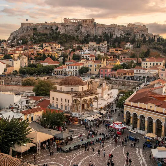 Paketa Turistike Athinë – Pire 3 Ditë nga Tirana me Autobus €135