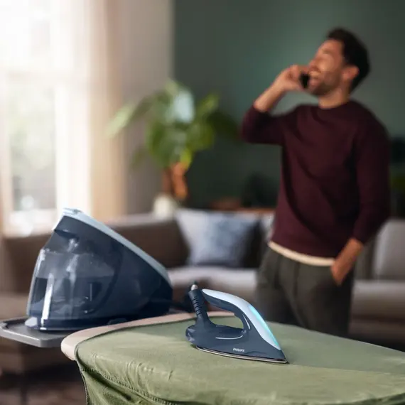 Hekur me Kaldajë Philips PSG7030/20 2100W 8bar 600g SteamGlide, 11 imazh