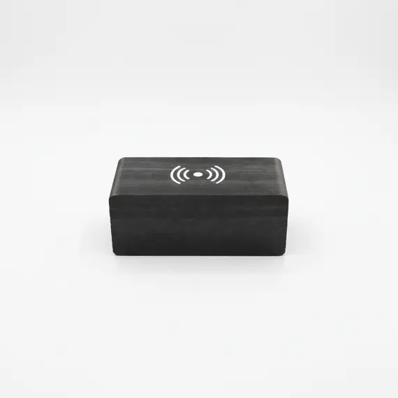 Orë Tavoline Digjitale me Karikim Wireless