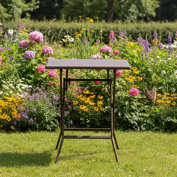 Tavolinë Woody palosëse me efekt druri për ambiente të jashtme dhe të brendshme, 2 imazh