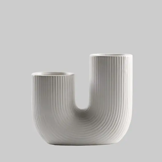 Vazo Dekorative forme U / 23.5*8.5*21cm / e Zeze, 2 imazh