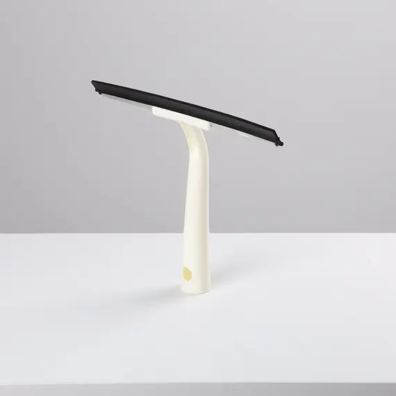 Pastruese Xhamash / 35cm / Bardh