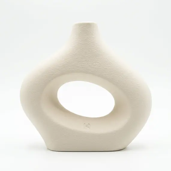 Vazo Dekorative / Qeramike / Zeze