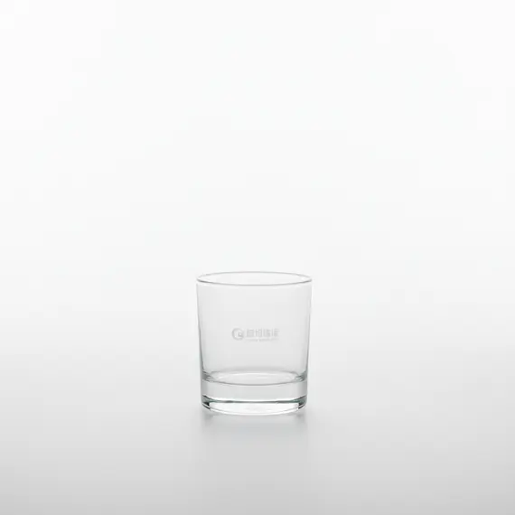 Gote Whisky / 6 cope/ Qelq