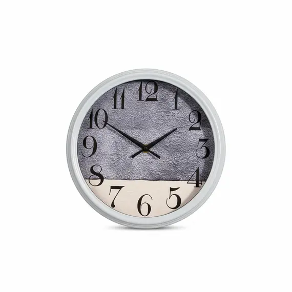 Ore Muri / Fushe me katrore me ngjyre