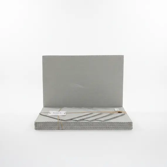 Set 4 Peceta 40*60 dhe 4 Mbulese Tavoline Gri