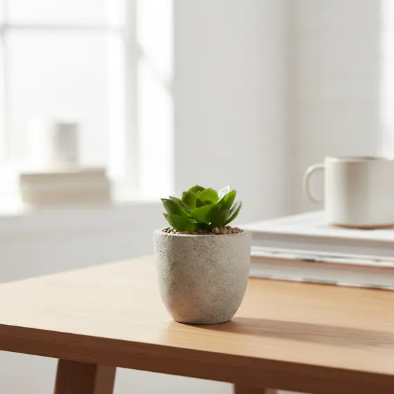 Tavoline Me Hapje Kembe Metalike + 4 Karrige Alma + Vazo dekorative dhurate, 5 imazh