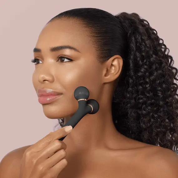 Rrotull masazhi sonik për fytyrën SmartAppGuided™ 4 në 1 Gri, 3 imazh