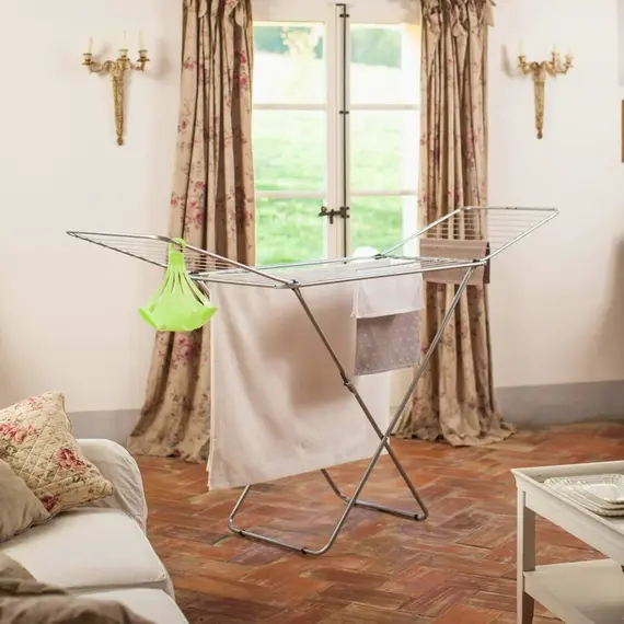 Nderese Rrobash Ibiza - Praktike dhe e qendrueshme, 2 imazh